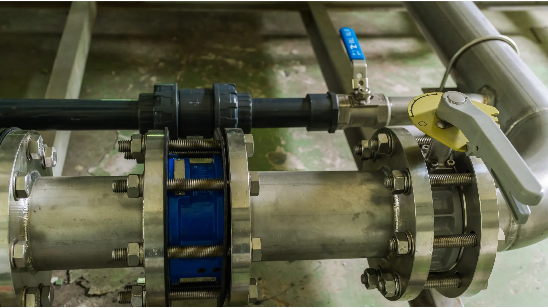 تفاوت شیر یکطرفه دیسکی چدنی، استیل و برنجی